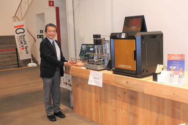 SusHi Tech Square　2台の3Dフードプリンターとそれらを用いて造形した寿司を紹介する古川英光氏　ソフトマター　メカニカル・テック社