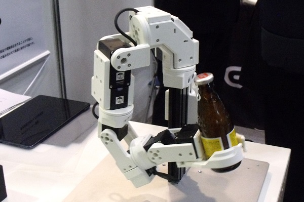 TCT Japan 2024 PAポチコンフィラメントを用いてG-ZEROで造形したロボットアーム 月刊ソフトマター